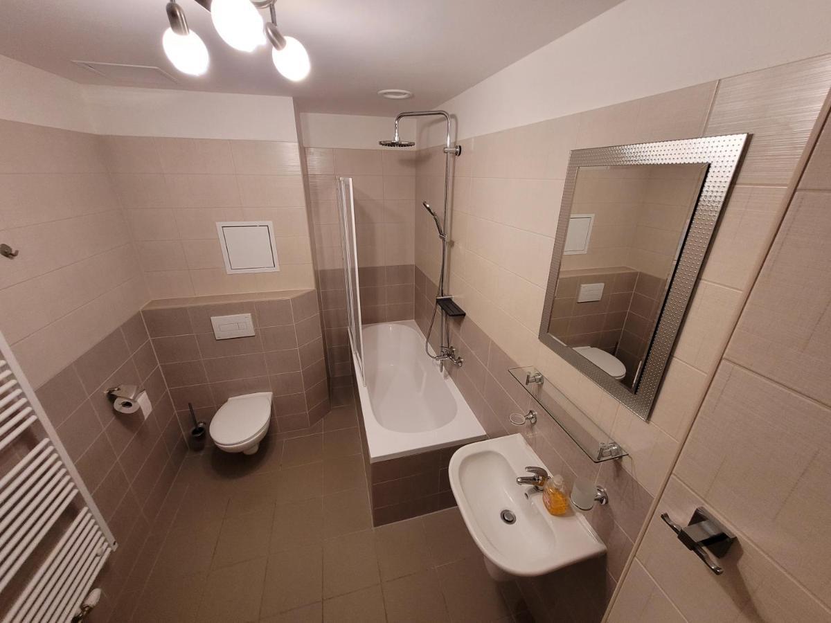 Apartment Svahova Karlovy Vary Kültér fotó